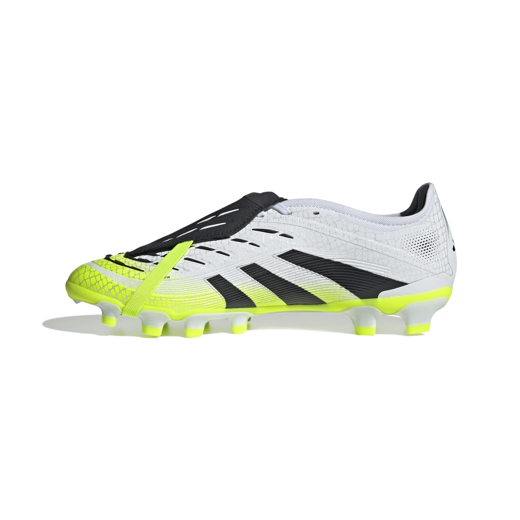 product/a/d/adidas_js4074_4_footwear_photography_side_medial_center_view_white-nw091725.jpg
