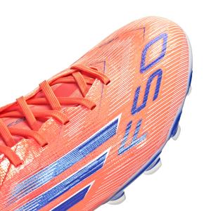 product/a/d/adidas_jh7679_8_footwear_photography_detail_view_2_white.jpg